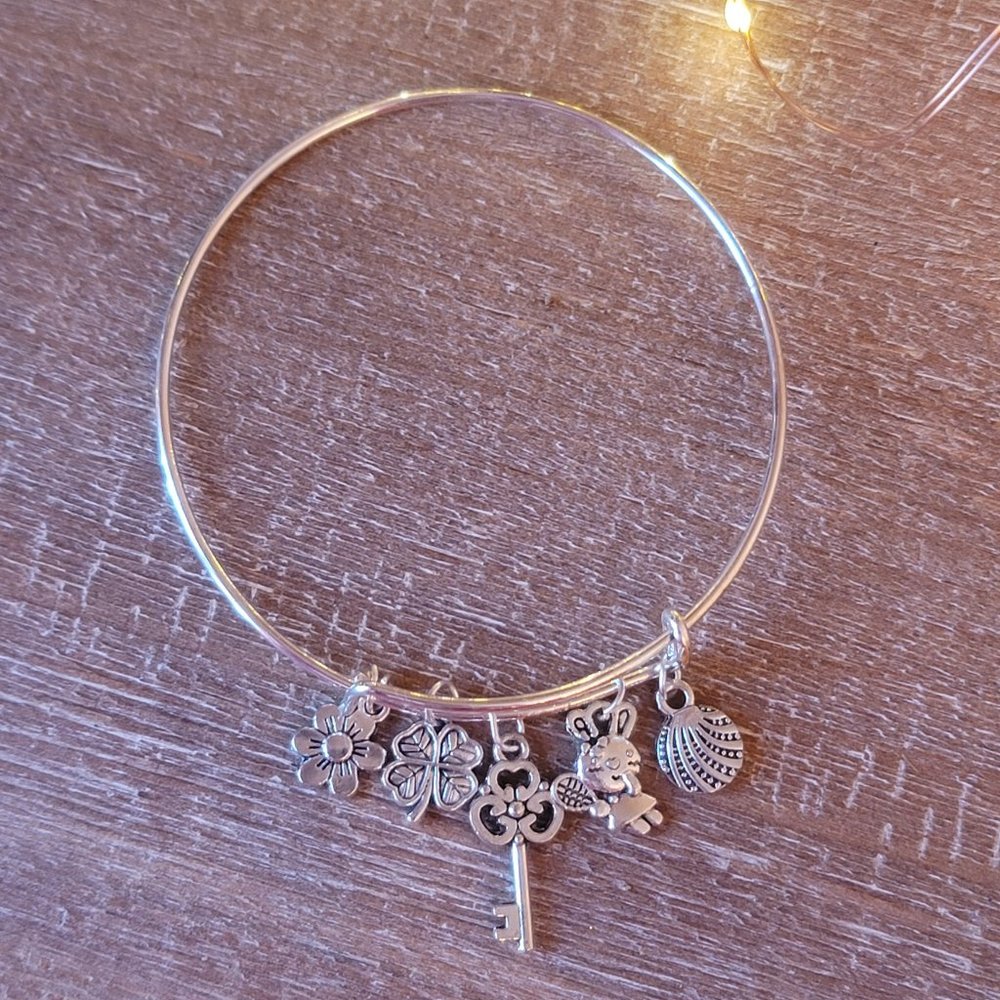 Wire Bangle Adjustable Expandable Charm Bracelet (hand-crafted)
